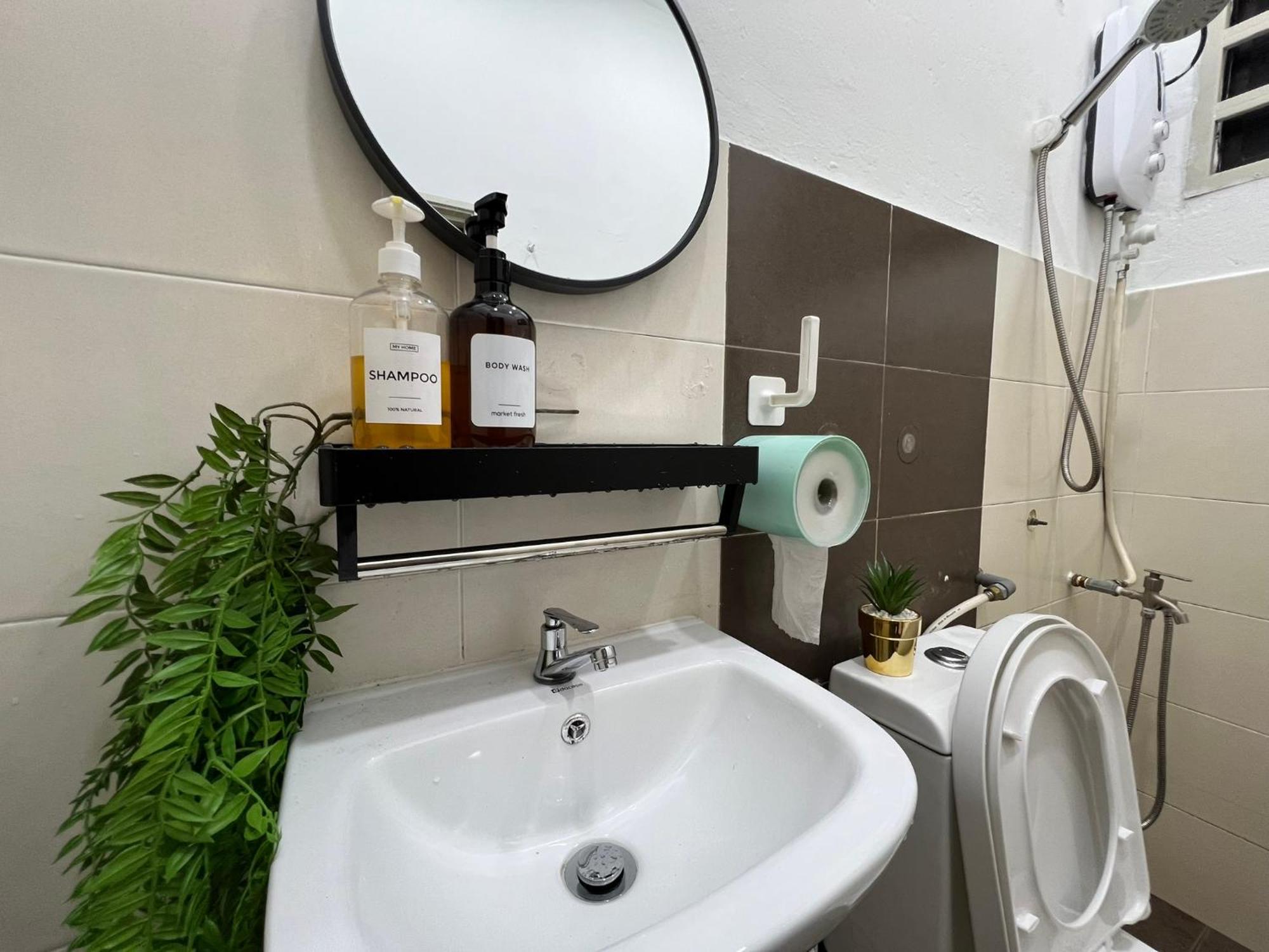 Demuji 4Br 10Pax 3Min To Ecm Kcm, Ps4 Villa Kuantan Kültér fotó